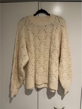 H&M Oversize Cream Sweater - Size L